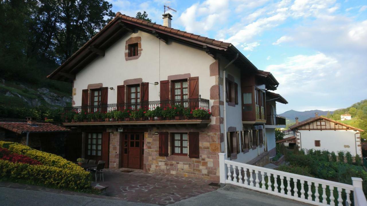 Bizentenea Zugarramurdi Exteriér fotografie